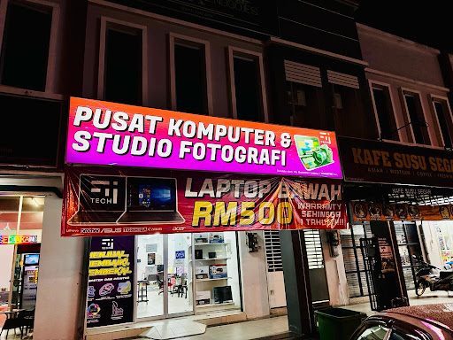 FI TECH KOMPUTER & FOTOGRAFI