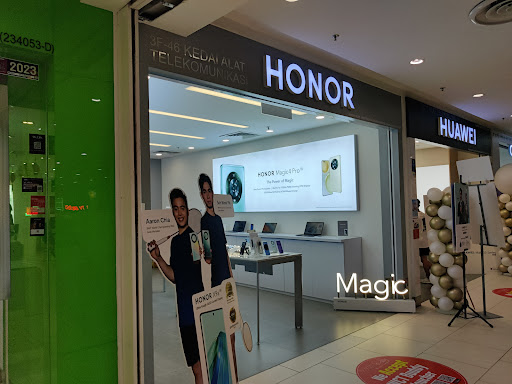 HONOR Experience Store @ Paradigm Mall JB