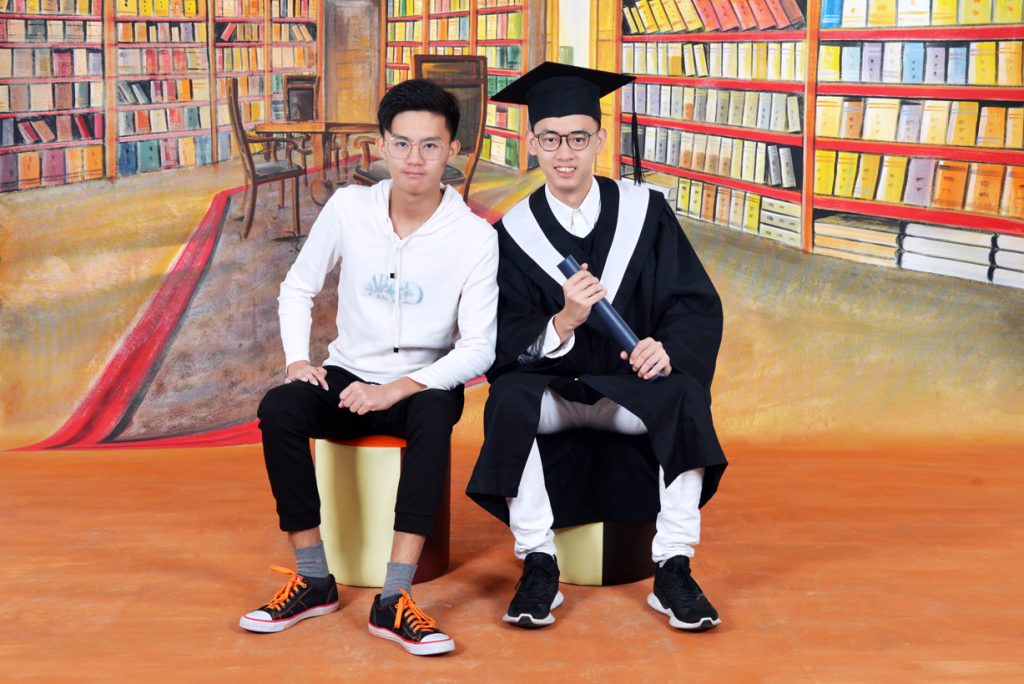Kedai Gambar & Pakaian Pengantin TLS | 特丽纱摄影喷绘影印