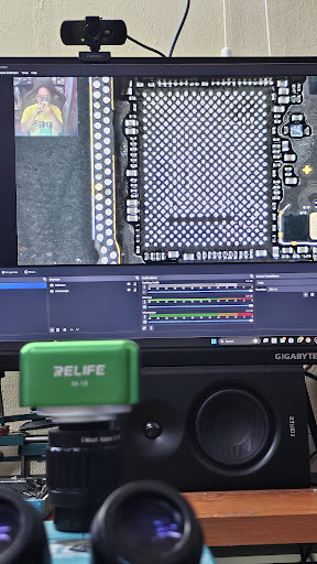 Nik Gadget & Tech